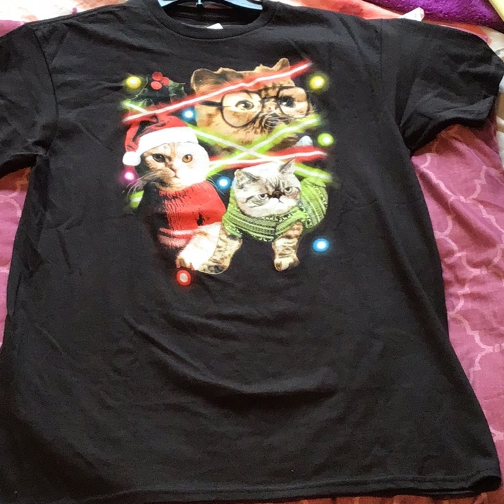 Funny Cat Christmas T-Shirt